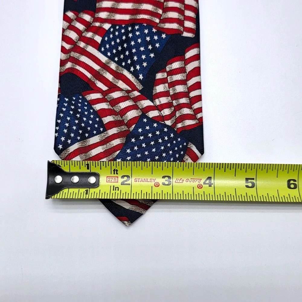 America Mens Red White Blue American Flag Stars‎ and Stripes 100% Silk Necktie